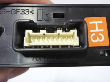 фото thumb №3, Панель рамка переключения передач lexus is iii 300h 13-