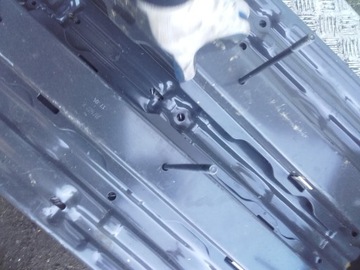 фото thumb №10, Коробка кронштейн основание аккумуляторов volvo fh4