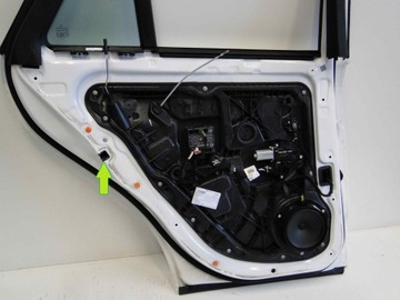 фото thumb №3, Mercedes gle w166 166 замок дверь левых задних