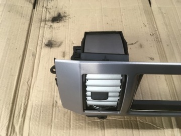 фото thumb №7, Решітка обдув ліва середина jaguar xf europa