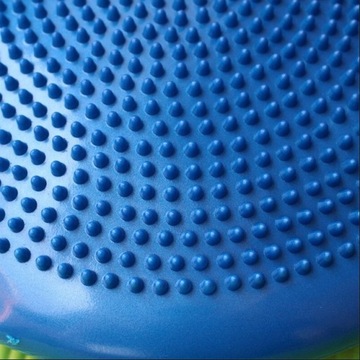 БАЛАНС-ДИСКОВАЯ ПОДУШКА С ШИПАМИ ДЛЯ РЕАБИЛИТАЦИОННЫХ УПРАЖНЕНИЙ HEDGEHOG SENSORY
