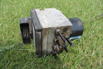 фото thumb №8, Volkswagen оригинальный номер 3c0614109af насос abs