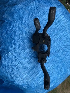 фото thumb №1, Переключатель комбинированный a6 s6 c6 4f0953549d