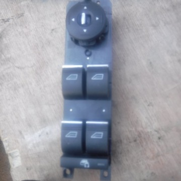 фото thumb №1, Панель окон переключатель ford focus mk3