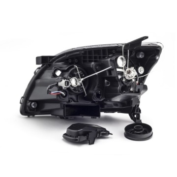 фото thumb №6, Фары лампы toyota avensis t25 комплект 03-06