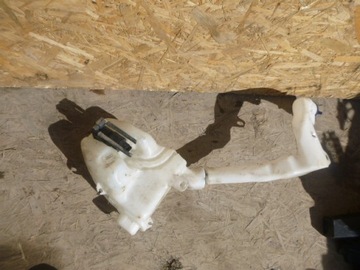 фото thumb №1, Бачок омивача peugeot 208 c3 ds3