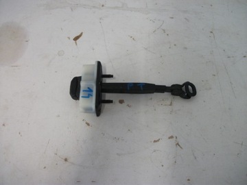 фото thumb №1, Обмежувач двері правий задня maserati ghibli 670030626