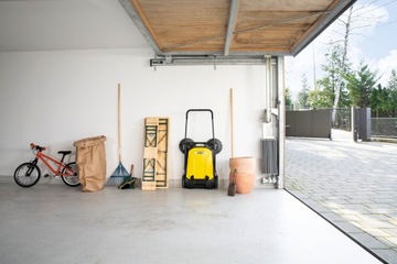Подметальная машина Karcher S4 Twin, широкая, 68 см, две боковые щетки