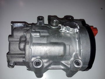 фото thumb №1, Toyota prius chr 1.8 hybrid компрессор кондиционера