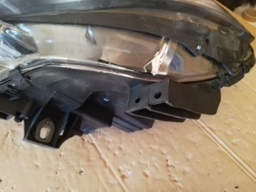 фото thumb №3, Лампа перед mercedes b-klasa w246