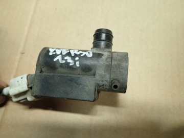 фото thumb №1, Toyota yaris verso 99-05 помпа розпилювача скло