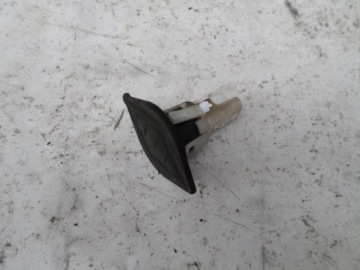 фото thumb №1, Ручка кнопка крышки задняя scenic ii 8200110098