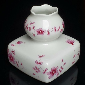Изящная фарфоровая ваза Lichte China GDR Floral
