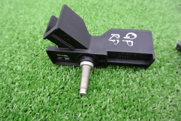 фото thumb №1, Заглушка клеммы аккумулятор quattroporte ghibli