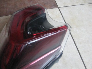 фото thumb №4, Правая лампа задняя - led - toyota c-hr - chr