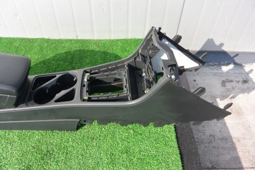 фото thumb №9, Туннель средний подлокотник кожа vw passat cc lift