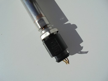 фото thumb №10, Vw t-roc 1.0 tsi планка впрыскивающий форсунки 04c133320f 17-