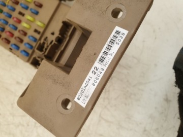 фото thumb №3, Коробка запобіжників legacy iv outback 2.0 d