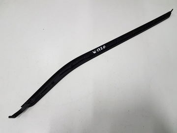 фото thumb №1, Молдинг обшивка права mercedes slk w172 r172 11-