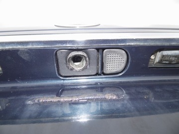 фото thumb №1, Мікровимикач кнопка кришки багажника mercedes w220