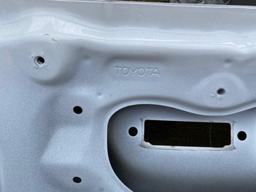 фото thumb №4, Крышка зад toyota auris ii hb