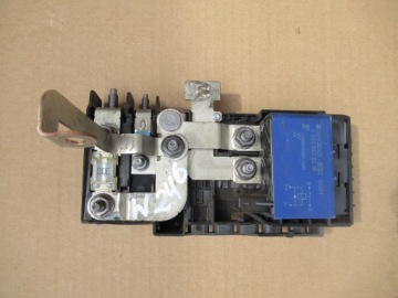 фото thumb №1, Mercedes b-klasa 246 модуль клеммы a2465401350