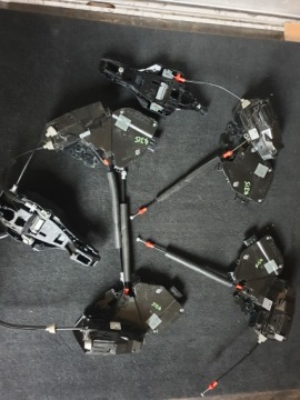 фото thumb №1, Замок правый задний land rover discovery sport 15-