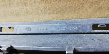 фото thumb №8, Opel zafira b 2 ii средняя решётка решётка радиатора