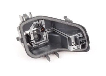 фото thumb №1, Вкладыш цоколь лампы vw golf vi правая zew