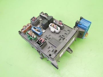 фото thumb №10, Коробка запобіжників renault laguna ii 2.0 16v