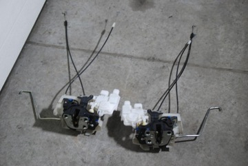 фото thumb №1, Ford ranger ii bt50 06-11 замок двері l / p задня