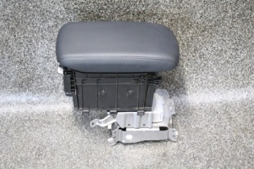 фото thumb №1, Toyota rav4 iv 2.5 hybrid 16-18r lift подлокотник