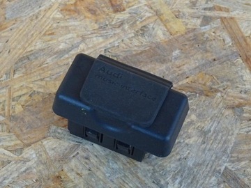 фото thumb №1, Audi rsq3 q3 8u 11-18 захист заглушка мультимедіа music інтерфейс 4h0035909