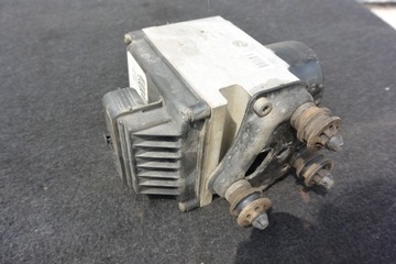 фото thumb №6, Volkswagen оригинальный номер 3c0614109p