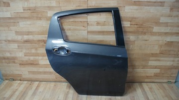 фото thumb №1, Двері toyota yaris iii задня праве