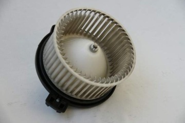 фото thumb №1, Повітродувка вентилятор mazda 6 vi європа 2002-2008