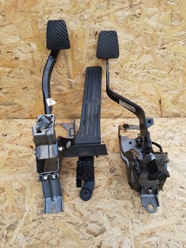 фото thumb №1, Kia ceed ii педаль газу гальма eu