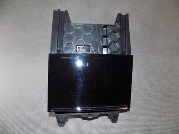 фото thumb №5, Skoda karoq бардачок рамка dekor передач панель