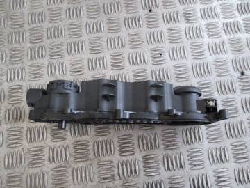 фото thumb №5, Кришка клапанів peugeot 307 lift 1.6 hdi