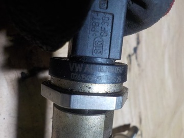 фото thumb №5, Rapid 1.2 tsi молдинг форсунки 0261545079