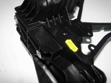 фото thumb №6, Mercedes e класс 213 крепление боковые ремня верхнего