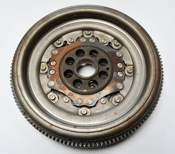 фото thumb №1, 06j105266ae volkswagen skoda 2.0tsi колесо двухмассовый