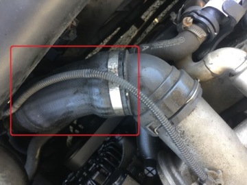 фото thumb №5, Шланг воздуха наддувочный 11 61 7 810 308