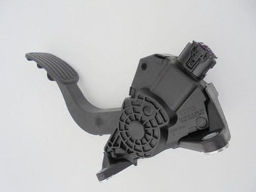 фото thumb №10, Toyota c-hr педаль газа 78110-f4020 1.8 2016-2019