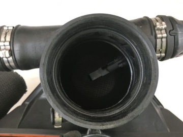 фото thumb №8, Maserati quattroporte v корпус фильтра воздуха