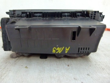 фото thumb №8, Бардачок пассажира светлый mercedes w169 / w245 европа 1005483