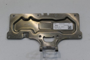 фото thumb №1, Vw passat b8 gte крышка защита 3g0907300a