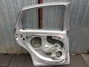 Fiat linea левая дверь задняя задние задние 2007- Цена, фото thumb