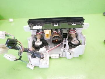 фото thumb №11, Панель обдув керування вентиляція mazda premacy i