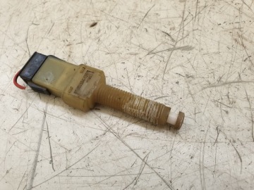 Купить Датчик стоп стоп-сигнал audi 80 b4 европа  другое, фото thumb